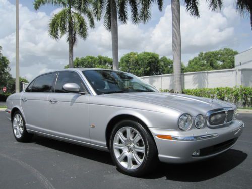 Florida low 37k xj8 l lwb navigation leather sunroof alloys super nice!!!