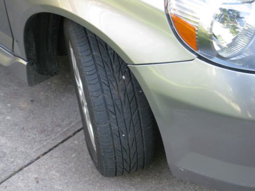 2007 Honda Fit Sport Hatchback 4-Door 1.5L, Silver. All maintenance records., image 3