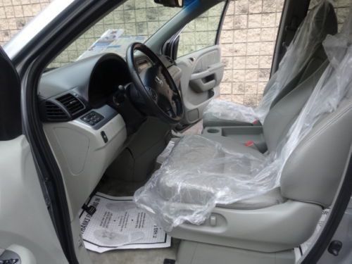 NO RESERVE ALL POWER LEATHER SUNROOF GOOD TIRES BACKUP CAMERA 6-CD HEATED SEATS, image 36