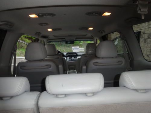 NO RESERVE ALL POWER LEATHER SUNROOF GOOD TIRES BACKUP CAMERA 6-CD HEATED SEATS, image 42