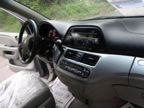 NO RESERVE ALL POWER LEATHER SUNROOF GOOD TIRES BACKUP CAMERA 6-CD HEATED SEATS, image 50