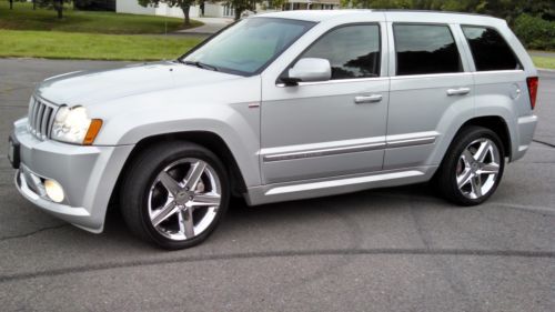 2007 jeep srt8 - immaculate condition