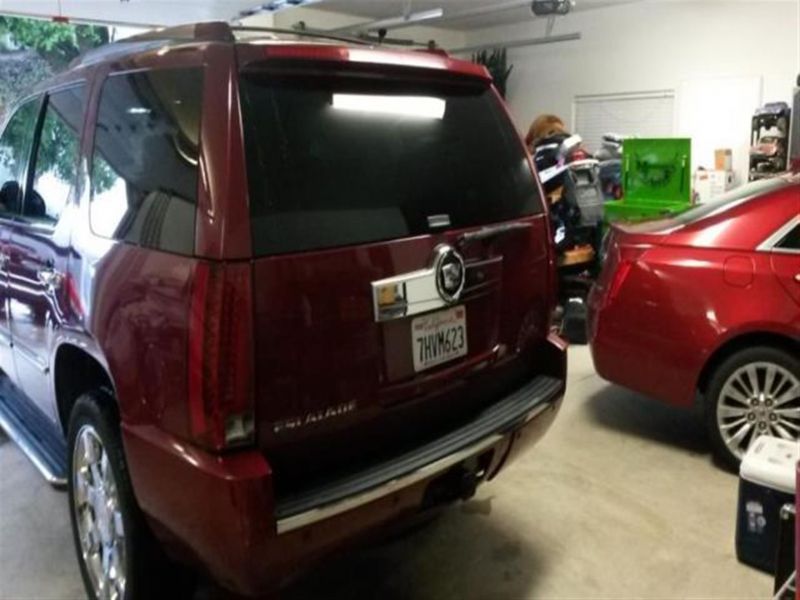 Find used 2007 Cadillac Escalade AWD w/ Rear Entertainment in Costa