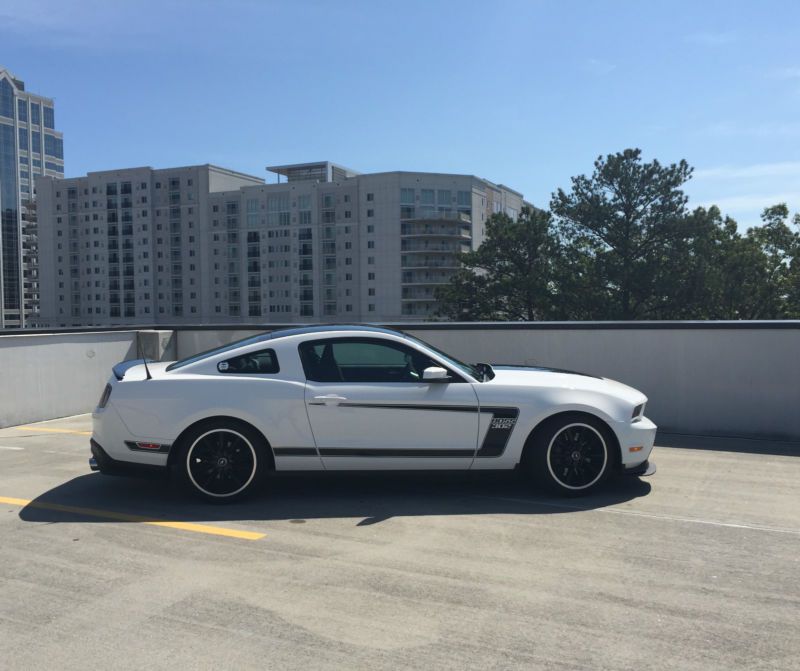 2012 ford mustang boss 302