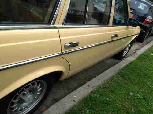 1980 Mercedes-Benz 300TD diesel wagon 118k miles MINT California car, image 4