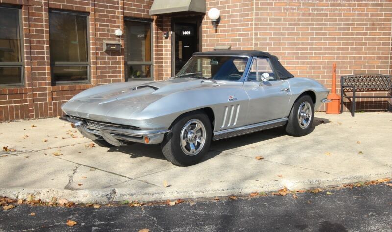 1966 chevrolet corvette - factory 427 l79