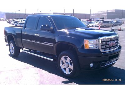 2013 certified  black denali diesel 4wd 4x4 rear entertainment navigation