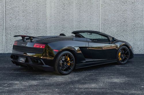 2012 lamborghini gallardo lp 570-4 spyder performante w/ front lift, reverse