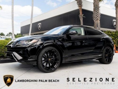 2023 lamborghini s