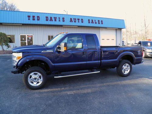 Wrecked damaged salvage repairable project supercab 6.2 v-8low mileage 4-dr.