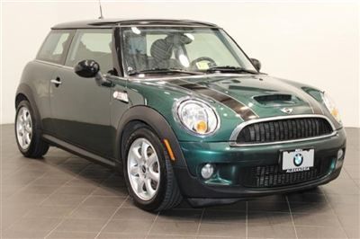 Mini cooper s turbo 6 speed manual transmission  panoramic moonroof heated seats