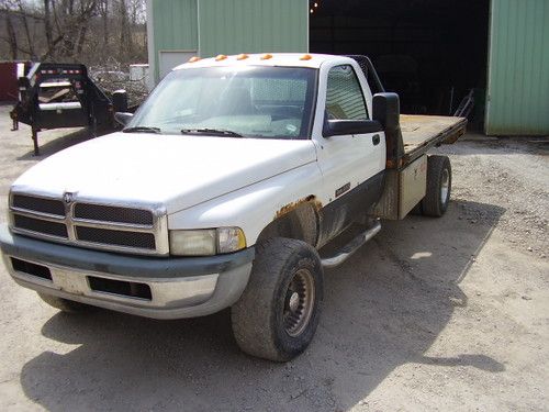 1999 cummins flatbed 5-speed