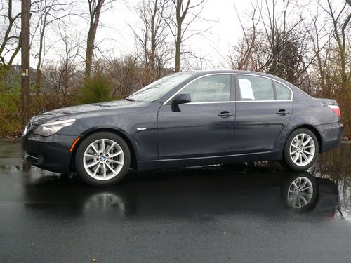 *** 2008 bmw 550i  sedan 4-door 4.8l very nice car!!! low reserve!!!!!!