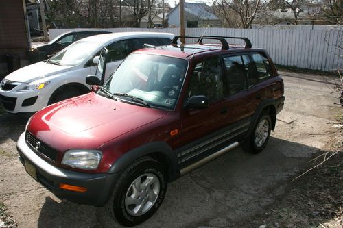 1997 toyota rav4 base sport utility 4-door 2.0l