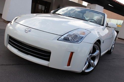 2007 nissan 350z roadster. 6 spd manual. leather. clean in/out. 1 owner
