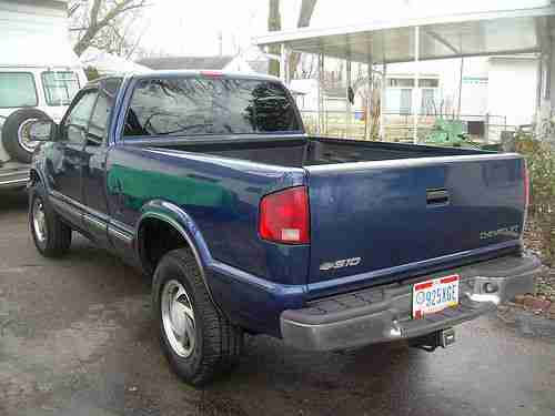 2000 Chevrolet S10 4.3  4x4  auto  CLEAN!, image 4