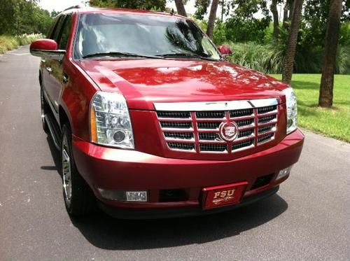 2010 cadillac escalade awd nav 38k miles!!!