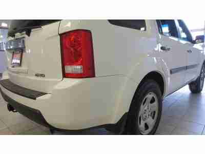 LX SUV 3.5L CD 4X4 Locking/Limited Slip Differential Tow Hitch Power Steering, image 12