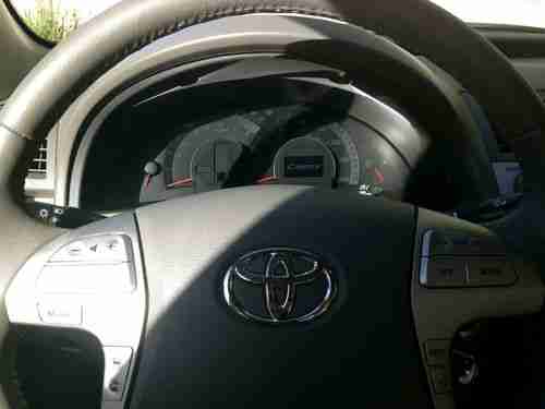 2010 Toyota Camry XLE Sedan 4-Door 3.5L, US $29,999.99, image 18