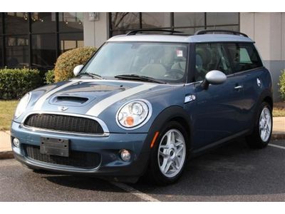 Leather one owner sunroof roof rack navigation clean cd player