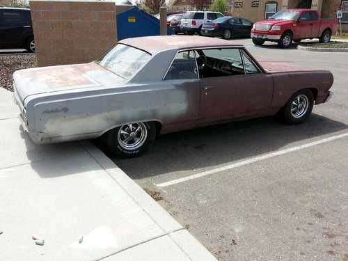 1964 chevy chevelle body has no rust,all original panels..runs strong 4 speed