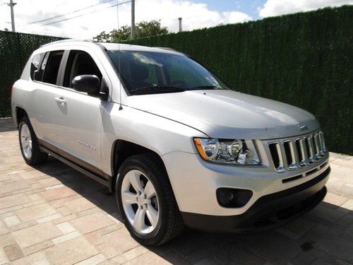11 compass latitude very clean florida driven suv 1 owner economical crossover