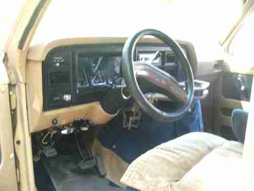 1984 Ford Econoline 350 Super Wagon, image 13