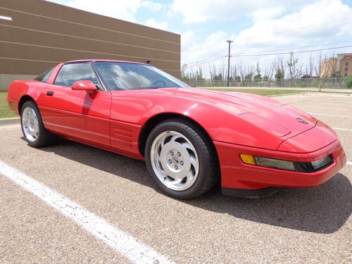 1991 chevy corvette 1 owner 19,000 original miles excellent condition