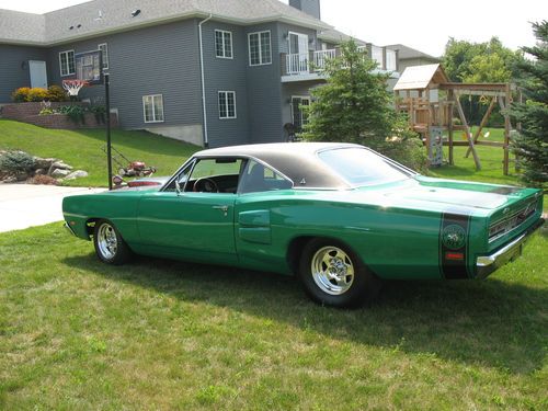 1969 dodge coronet super bee hardtop 2-door 7.2l