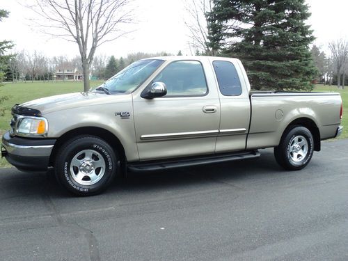 2002 ford f-150 xlt super cab pickup 4-door 4.6l - no rust!