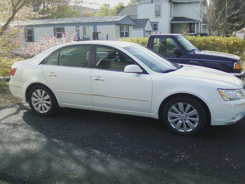 2010 hyundai sonata limited sedan 4-door 3.3l