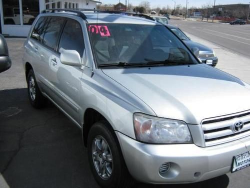 2004 toyota highlander base sport utility 4-door 3.3l