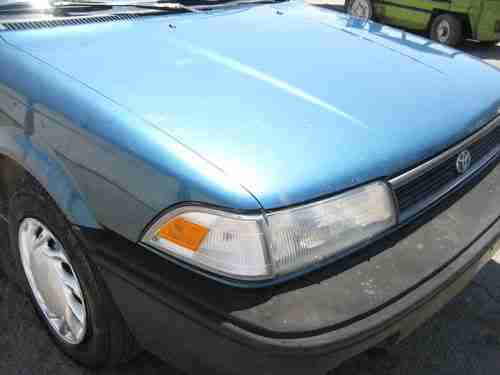 1992 Toyota Corolla DLX Sedan 4-Door 1.6L, NO RESERVE, image 5