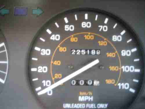 1992 Toyota Corolla DLX Sedan 4-Door 1.6L, NO RESERVE, image 12