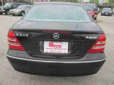 C240 4MATIC 2.6L AWD Black Light Grey Leather Sunroof Smoke free One owner, image 5