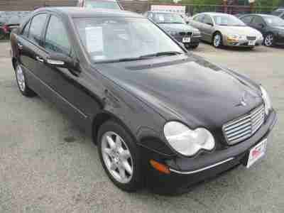 C240 4MATIC 2.6L AWD Black Light Grey Leather Sunroof Smoke free One owner, image 9