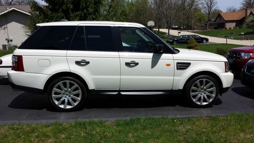 Michael jordan's 2006 land rover range rover sport supercharged sport utility