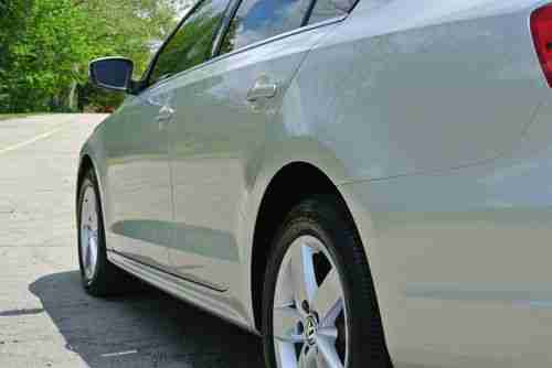 2011 Jetta TDI SEL, 6 Speed, NAV, only 9K miles, 1 owner, LOOK!!!!, image 9