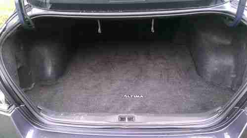 2012 Nissan Altima 2.5S- 24,000 Miles Only, image 4