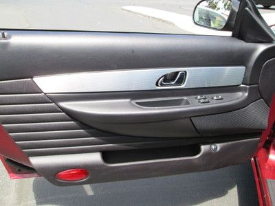 2004 BURGUNDY V8 LEATHER AUTOMATIC *LOW MILES:14K*, image 12