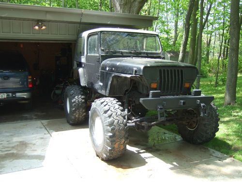 88 jeep wrangler v8 39.5 super swamper tsl's no reserve