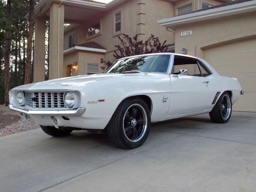 * beautiful pearl white 1969 camaro *