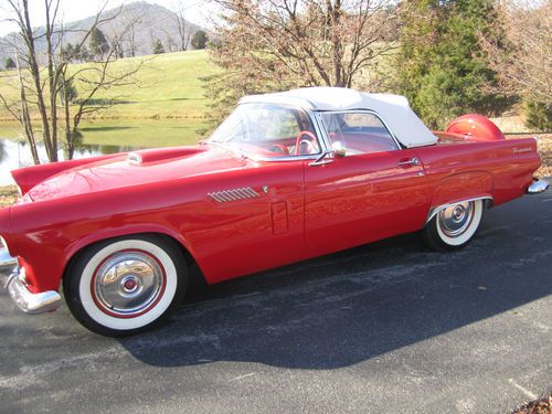 1956 ford thunderbird