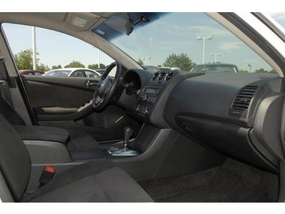2010 Nissan Altima 2.5 S, image 9