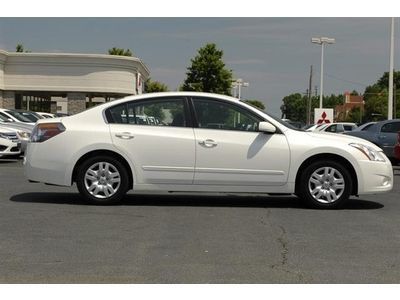 2010 Nissan Altima 2.5 S, image 13