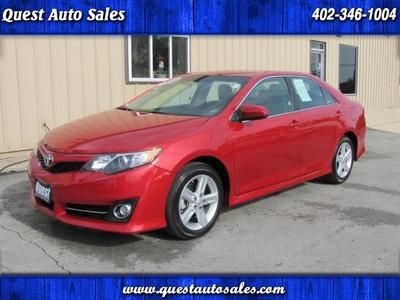 12 camry se red/black 1 owner carfax under warranty we finance