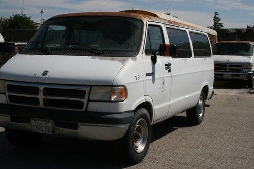 1993 dodge ram wagon b350