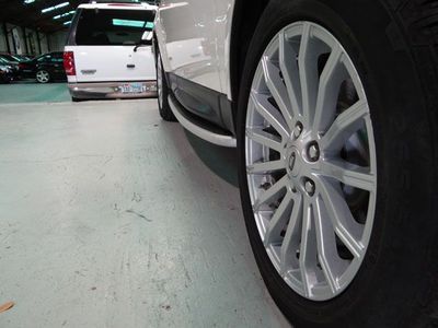 HSE CD ABS Brakes Air Conditioning Alloy Wheels AM/FM Radio Automatic Headlights, image 10
