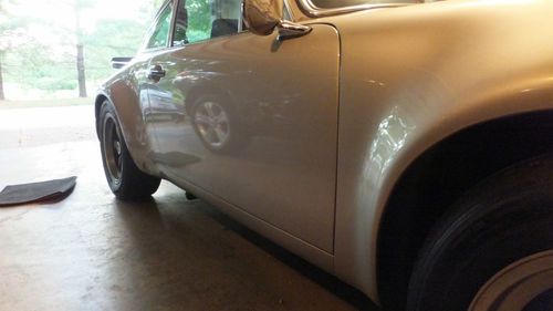 1969 PORSCHE 911 E COUPE (RARE! FACTORY SUNROOF)-LOW RESERVE!!!!, image 11