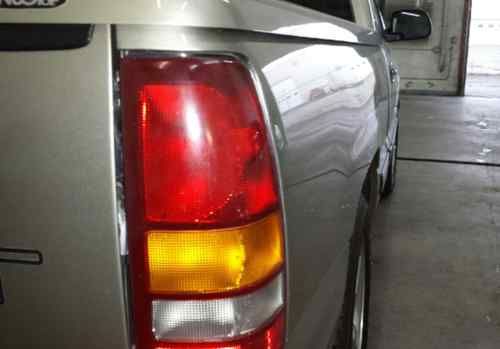 2002 Chevrolet Silverado Short Bed Mint! 30,000 Original Miles, image 2
